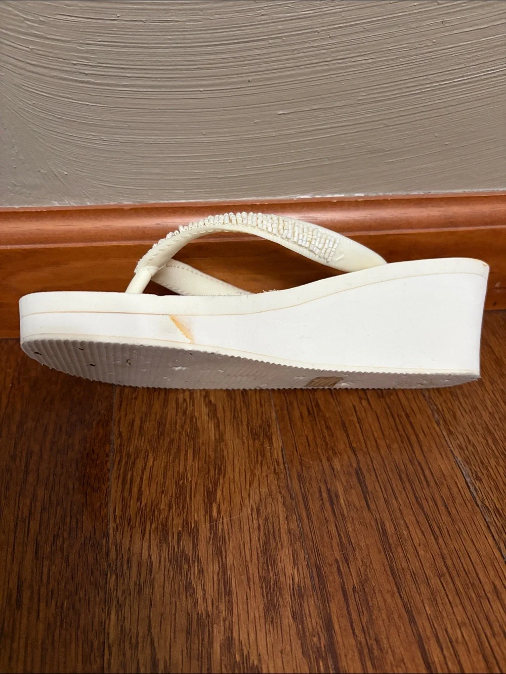 Off-White Beaded Wedge Flip-Flops (size s: 5-6)